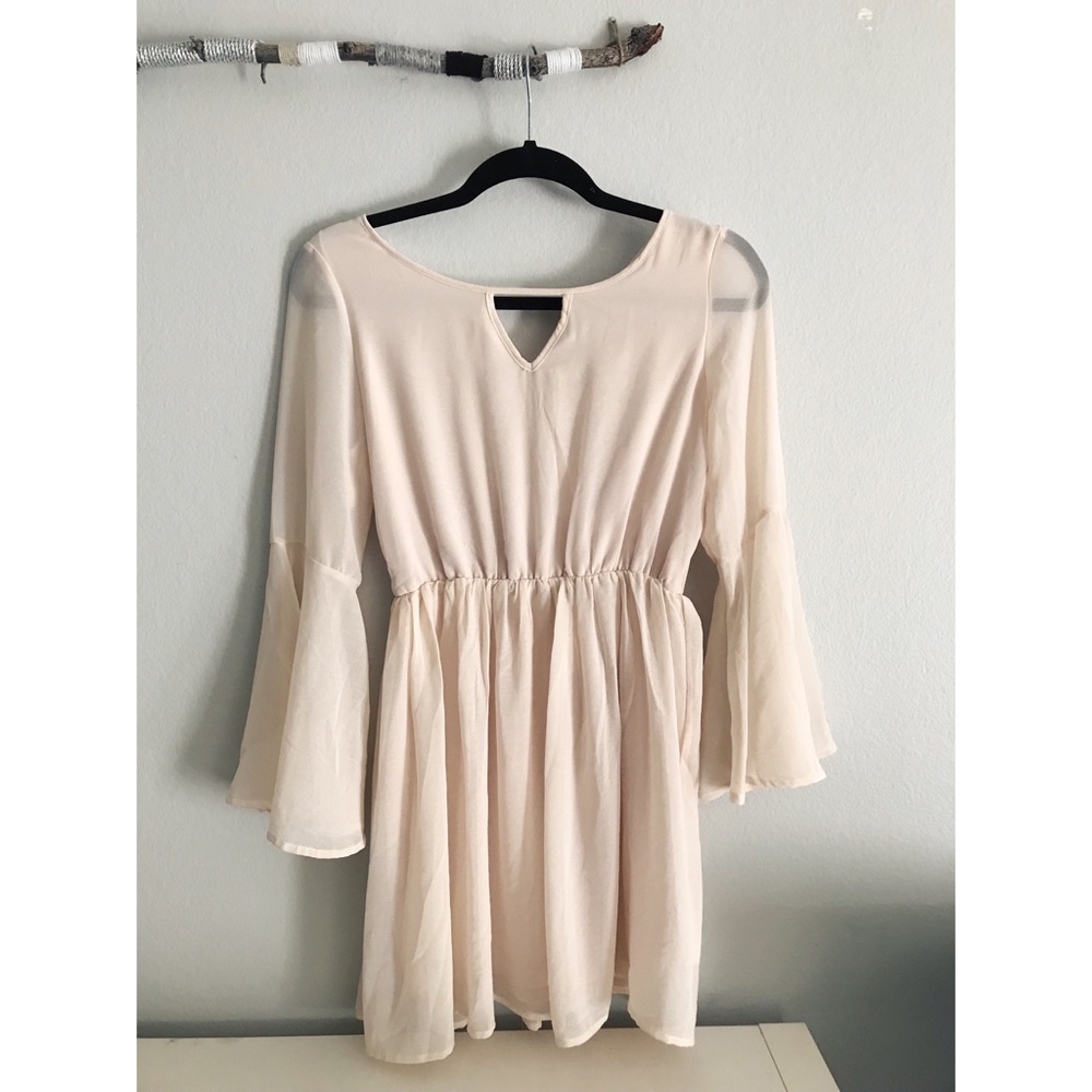 Flowy Long Sleeve Light Pink Mini Dress